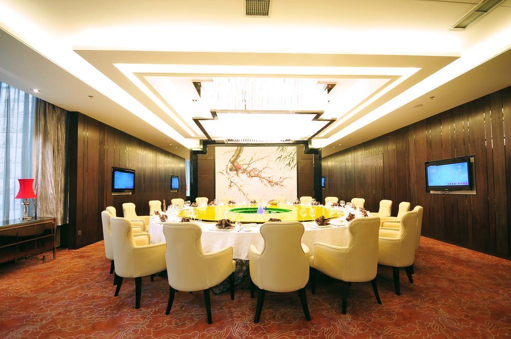 Xichang Minshan Hotel Экстерьер фото